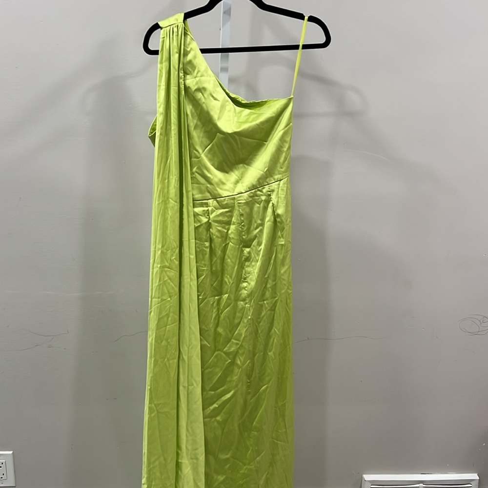 YAURA Eden Dress in Lime - Picture 6 of 14